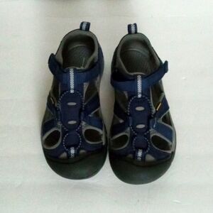Keen Newport Washable Sandal Size 2 Blue Grey NWOT